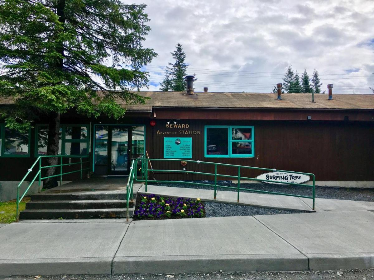 Seward Adventure Lodge Exterior photo